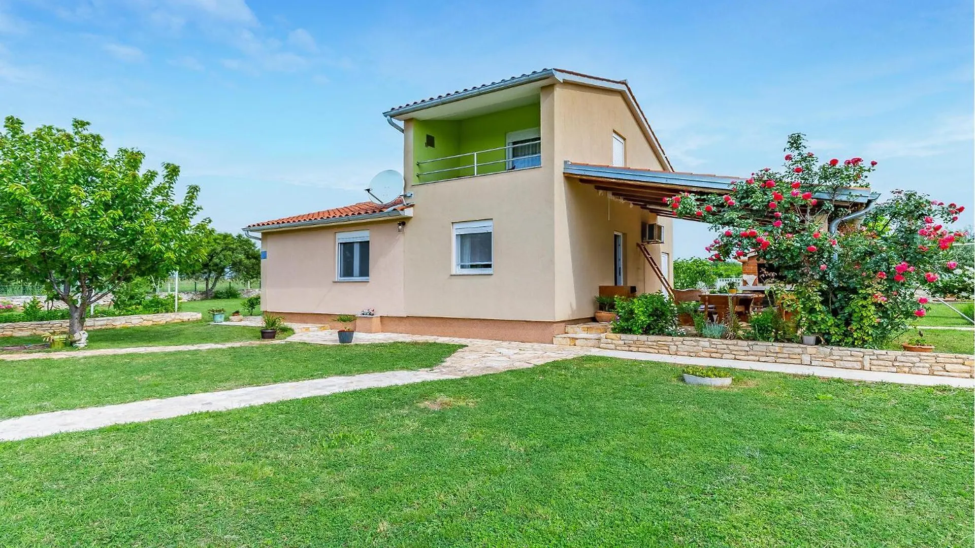 3 Bedroom Lovely Home In Šišan 0*,  Croacia