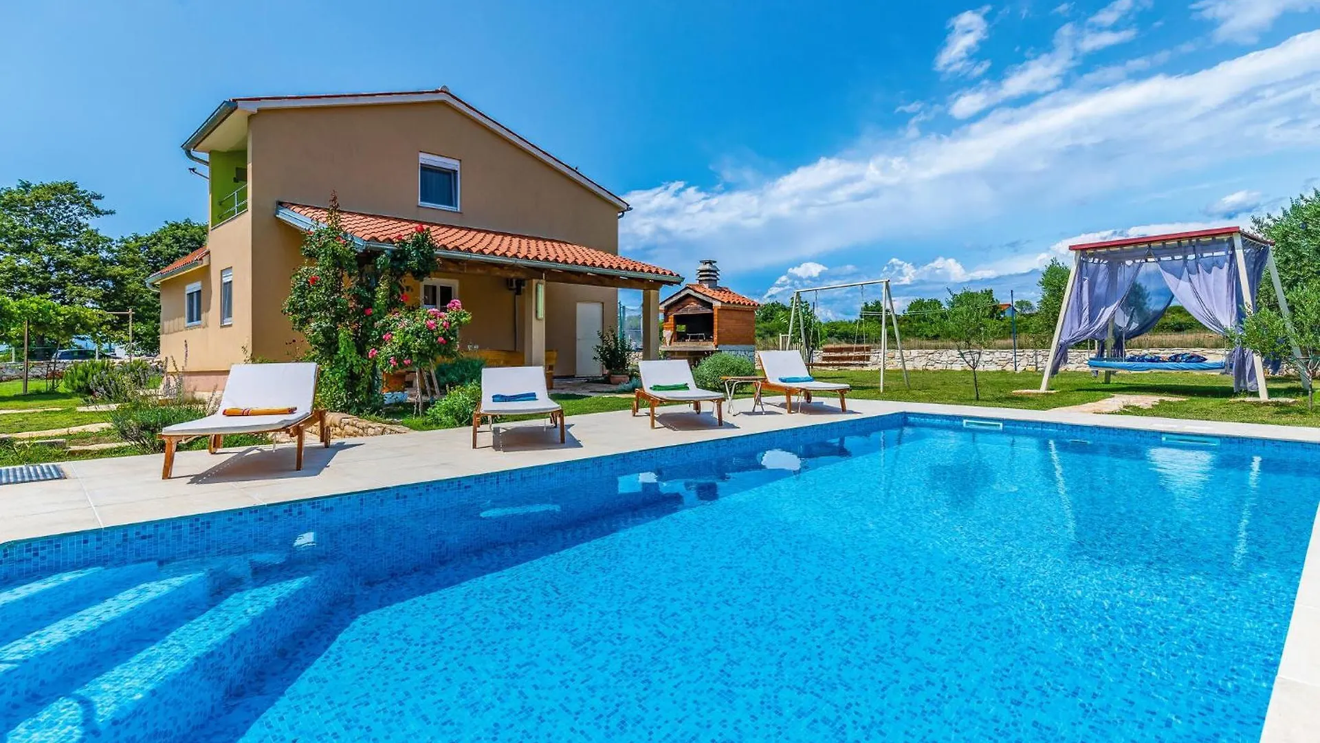 3 Bedroom Lovely Home In Šišan Сasa de vacaciones